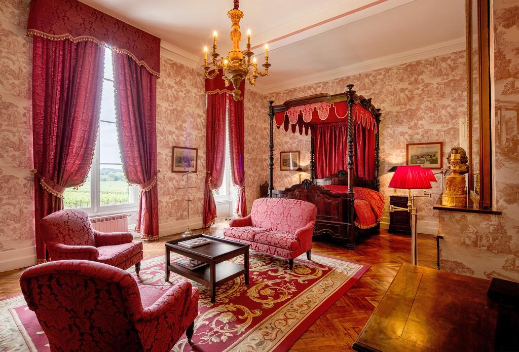 Saint-Christophe-des-Bardes Chateau Fombrauge חדר תמונה